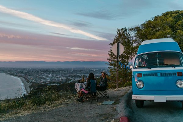 Quels sont les meilleurs endroits pour louer une maison de vacances en Toscane avec des ateliers de cuisine et des visites de fermes locales ?